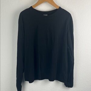 Outdoor Voices Black Long Sleeve Tee Size Large